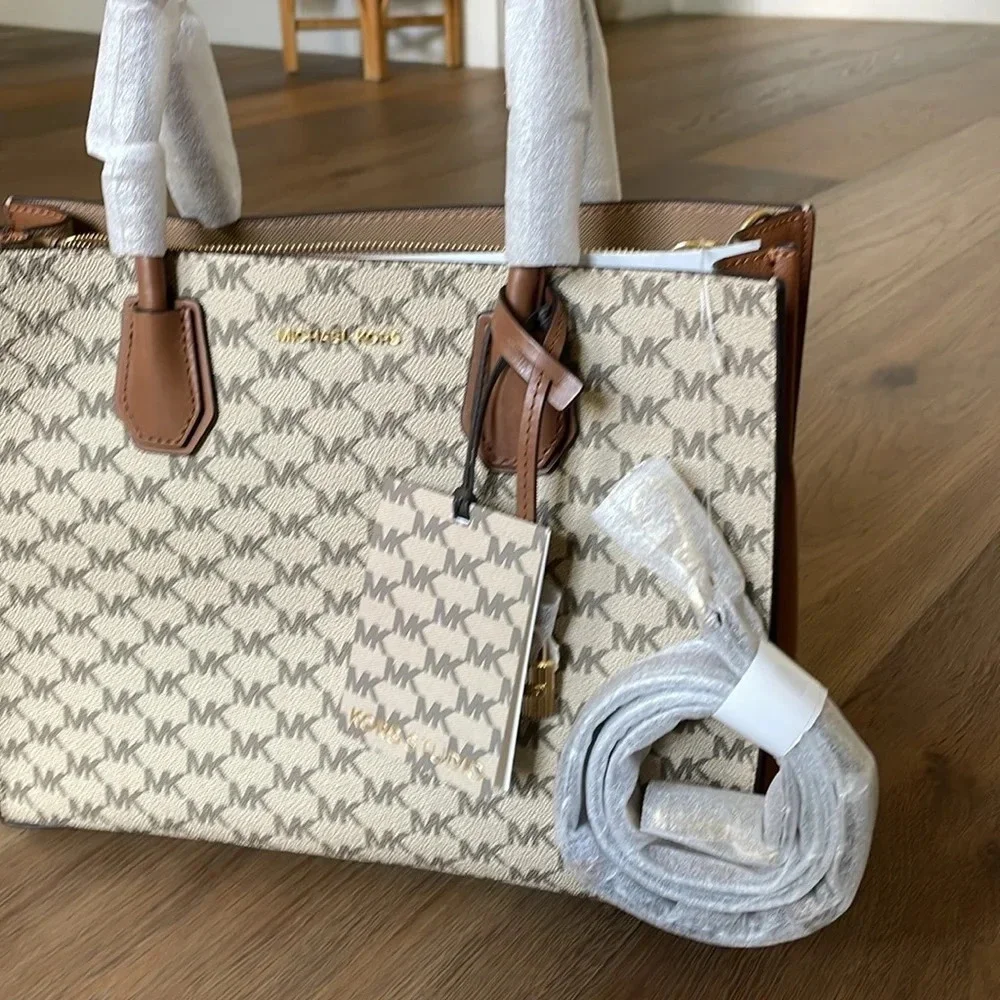 Michael Kors Mercer Large Convertible Tote NWT - Picture 10 of 12